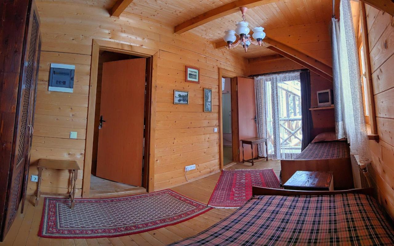 Hostal 12 Months Estate Myslovka Habitación foto